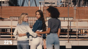 448706191_DKNYSpring2019IAMDKNYCampaign-00_00_04_034.thumb.png.1fb76aabeecd6156192d1db81635eca0.png