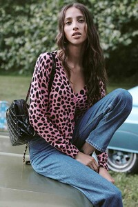 525-Cheetah-Crop-Cardigan_2.jpg