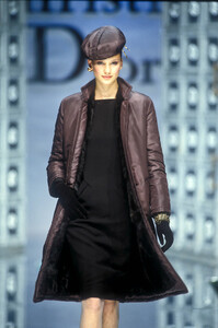 62738192_ChristianDior1996HauteCouture66.thumb.jpg.c73c34a467d0fa4cc3330686f4623f9e.jpg