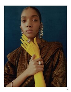 662289088vogue_mexico_feb21_licett_elliot_and_erick_ronnie_hart-2_copycbac19c5a85d95fe6c5498ebe1d7ee2b07c028a36e6028290acd2aa51e720244_thumb.jpg