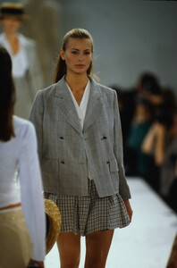 687624664_IsaacMizrahiSpring1994(1).thumb.jpg.d12a0bf5764bc00eea1ab54c20a87807.jpg