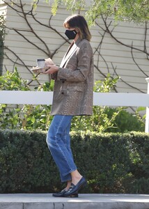        kai100221BZNimage110.jpg