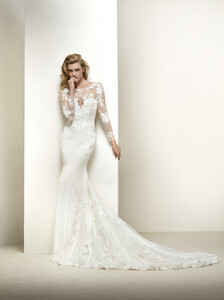 707095855_collazione_2018_Pronovias11.thumb.jpg.07fd6c90779e09bf7bc692aade3b1c23.jpg