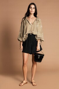 834_YOLETTE_BLOUSE_FRANKA_BAG.jpg