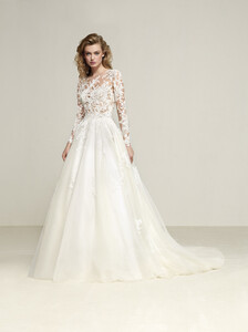 840324450_collazione_2018_Pronovias63.thumb.jpg.5cdece6ae9928e43af536eafcca8584a.jpg