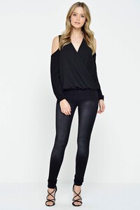 8677-black-2.jpg