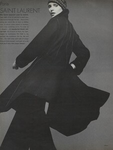 Avedon_US_Vogue_September_15th_1972_03.thumb.jpg.4141bb34fe25939622b50deac4e51be5.jpg