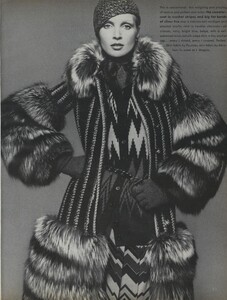 Avedon_US_Vogue_September_15th_1972_06.thumb.jpg.af80d864a2db87ddeff05f7e9b8dfcfe.jpg