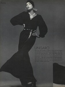 Avedon_US_Vogue_September_15th_1972_11.thumb.jpg.309452d99d8ad1e7bbafb70a2aa13737.jpg