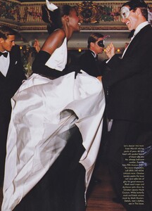 Ball_Meisel_US_Vogue_December_1997_07.thumb.jpg.15fb78ea0ddea527eb101a7c44f6032a.jpg