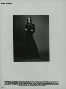 Black_Meisel_US_Vogue_December_1992_05.thumb.jpg.b0b53678fe4648f3ac63396f1a9ff34b.jpg