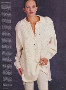 Blanch_US_Vogue_October_1986_02.thumb.jpg.8e023a9dcb357f717011f78f28cae9fa.jpg