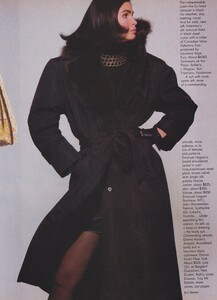 Boman_US_Vogue_October_1986_06.thumb.jpg.1bca2d308881f326dcda81e99c732c72.jpg