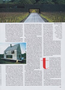 Building_US_Vogue_April_2000_04.thumb.jpg.cf077db45fe08a54ed22250e61a6f7fd.jpg