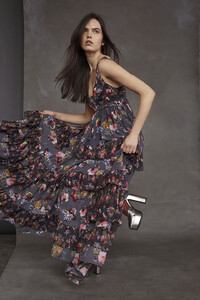 Cinq-a-Sept-F21-13.thumb.jpg.ca31eeddc0f7ee430b56a0c153b3200d.jpg