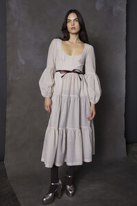 Cinq-a-Sept-F21-18.thumb.jpg.49a36fbd053336948c0948b5f274eb8f.jpg