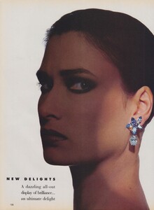 Delights_Penn_US_Vogue_June_1986_03.thumb.jpg.1138af865941382bb1a3960818bbaa71.jpg