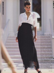 Elgort_US_Vogue_May_1985_11.thumb.jpg.b1de8ca96a1606bf699e65514602ceef.jpg