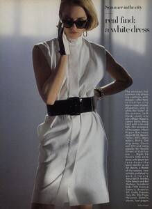 Elgort_US_Vogue_May_1986_03.thumb.jpg.203c2d6a98cefd75a8878142912d78ea.jpg