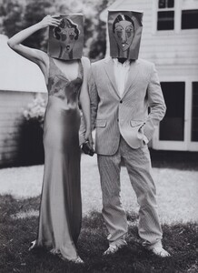 Elgort_US_Vogue_November_2003_09.thumb.jpg.b51d972c06a2a2c78e8e565e9799b552.jpg