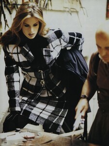 Elgort_US_Vogue_October_1992_03.thumb.jpg.3d194417841d49eb1d1a80b8753bd902.jpg