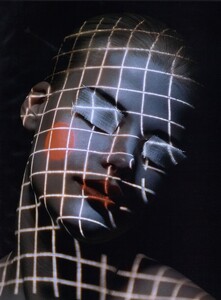 Facelift_Penn_US_Vogue_May_2003_02.thumb.jpg.eff3ccb019d004d2f355b0b5655ed4a1.jpg