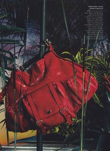Fierce_McDean_US_Vogue_October_2003_04.thumb.jpg.6ecfed8eb860efb86ad50d7c55f2c265.jpg
