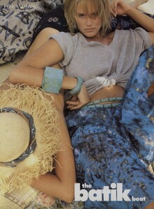 Free_Maser_US_Vogue_May_1986_04.thumb.jpg.43a776bbb9664cc7c5087751e6c54af4.jpg