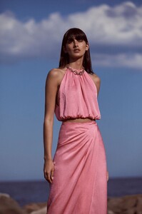 H0233802-TEXTURED-SATIN-TOP-PINK-SCANLANTHEODORE-1.jpg