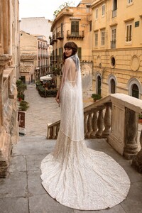 INL2010-Genoveffa-Bi.jpg