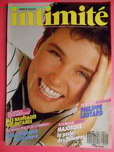 IntimiteFr090688no2222cover.thumb.jpg.f4fe9fa90004e81217aa5140a0cb334f.jpg