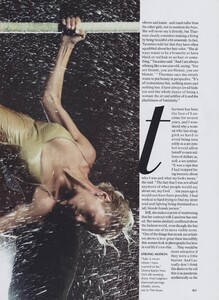 Leibovitz_US_Vogue_November_2003_06.thumb.jpg.d5e2f4ff22b8d2db836a0345965a18c8.jpg