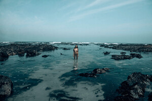 Lina-Lorenza-by-Adrian-Shields-5.thumb.jpg.148fe124e3b2b611f93ea82c50ac707f.jpg