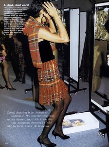 Lowit_US_Vogue_July_1991_11.thumb.jpg.96b42853b3c39983c0c2ecc03ec527f7.jpg
