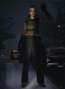 Meier_US_Vogue_October_1999_04.thumb.jpg.d02dd8465b50ff1b2dd5e0dd09c7a5ff.jpg