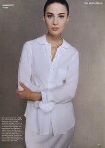 Meisel_US_Vogue_April_1994_10.thumb.jpg.33b94effbe34be6fe6ffe4623cc19d3c.jpg