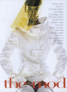 Meisel_US_Vogue_May_2003_01.thumb.jpg.5a618a8d4af39399184e919f47cbacbb.jpg