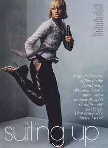 Meisel_US_Vogue_November_2003_01.thumb.jpg.5a41eb75941042505686cc3f9bde42c3.jpg