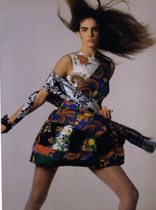 Milan_Maser_US_Vogue_January_1988_12.thumb.jpg.eb5bb72257da9e95a073b5578701623d.jpg