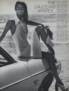 Newton_US_Vogue_January_1973_18.thumb.jpg.7e4fa7e45d643174bff49073ba82bb6f.jpg