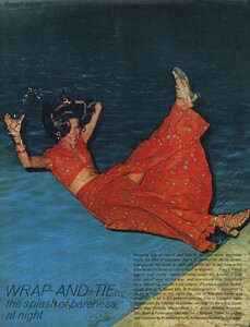 Newton_US_Vogue_January_1973_21.thumb.jpg.1b7f07ff3dd7935c32132e5a55f2f3a8.jpg