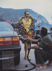 Newton_US_Vogue_October_1986_04.thumb.jpg.e4d196e91014691b2b4c54153f5809f7.jpg