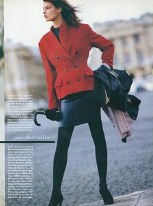 Paris_Elgort_US_Vogue_July_1987_06.thumb.jpg.6e839f51be8b4909f92f105d1e033f17.jpg