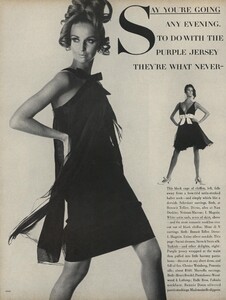 Penn_US_Vogue_April_1st_1967_03.thumb.jpg.a5bf92058851f9872969e69d50e48337.jpg
