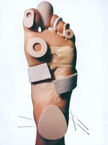 Penn_US_Vogue_March_1991_01.thumb.jpg.ed67aad958f1c0fa2ac5b654ff0986ce.jpg