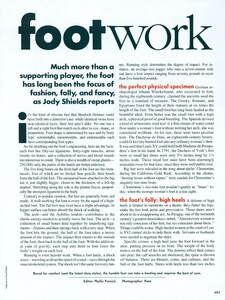 Penn_US_Vogue_March_1991_02.thumb.jpg.84d5ceab7c59114e825ef4c93ecd8775.jpg
