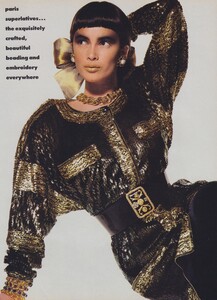 Penn_US_Vogue_October_1986_10.thumb.jpg.a229142021f51625bba95fe0a9383d8c.jpg