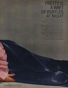 Pretty_Avedon_US_Vogue_January_1973_02.thumb.jpg.13cb4f20e04dc113de6393a4464d745c.jpg