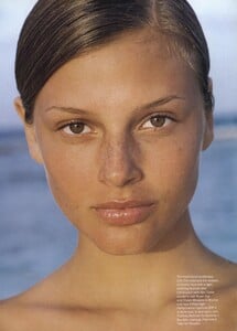 Ritts_US_Vogue_April_1994_10.thumb.jpg.c74fd6fe2b68e5d8ecb3baff86510a55.jpg
