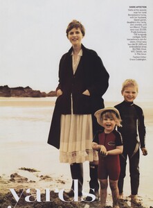 Scoland_Testino_US_Vogue_October_2005_02.thumb.jpg.41581e824062237e0d4710cfd68aa131.jpg